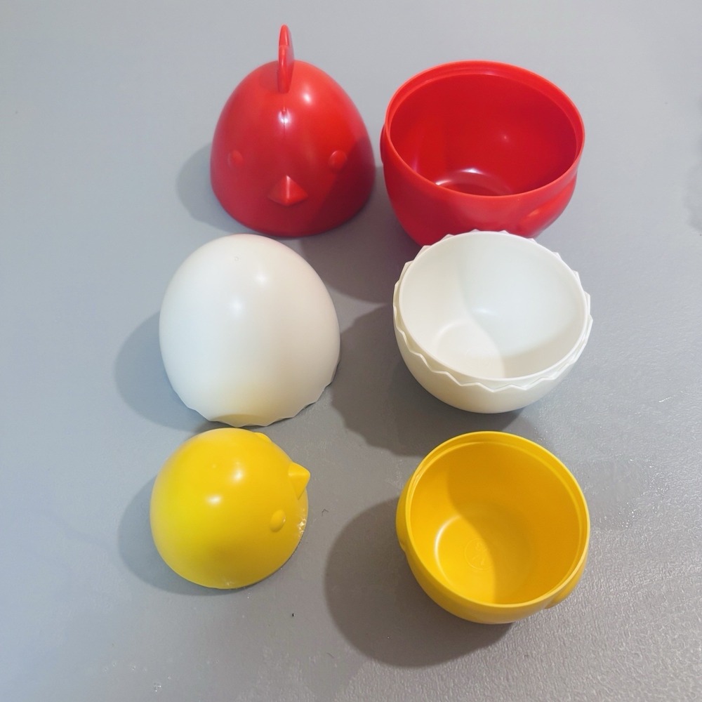 Genuine Fred Nested Hen & Chick Dry Measuring Cups Country Kitchen New In Box - Picture 8 of 9